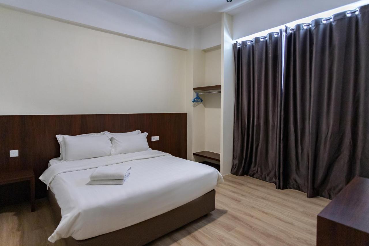 Emart Hotel Miri Εξωτερικό φωτογραφία