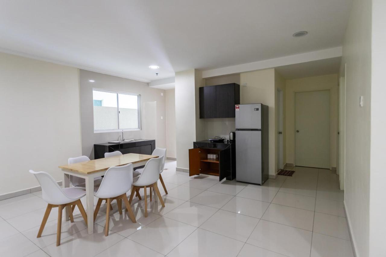 Emart Hotel Miri Εξωτερικό φωτογραφία